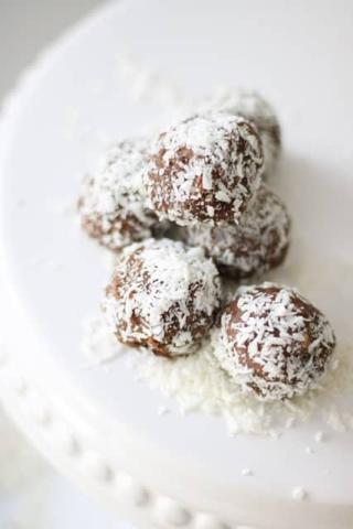 chocolate coconut power balls