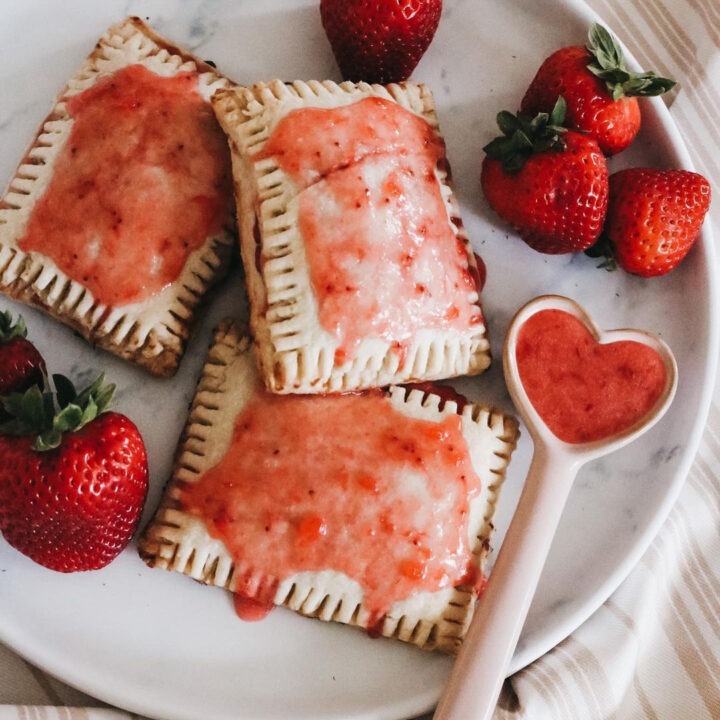 Vegan Strawberry Pop Tarts