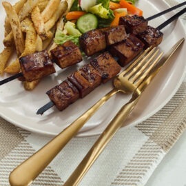 maui ribs tofu skewers