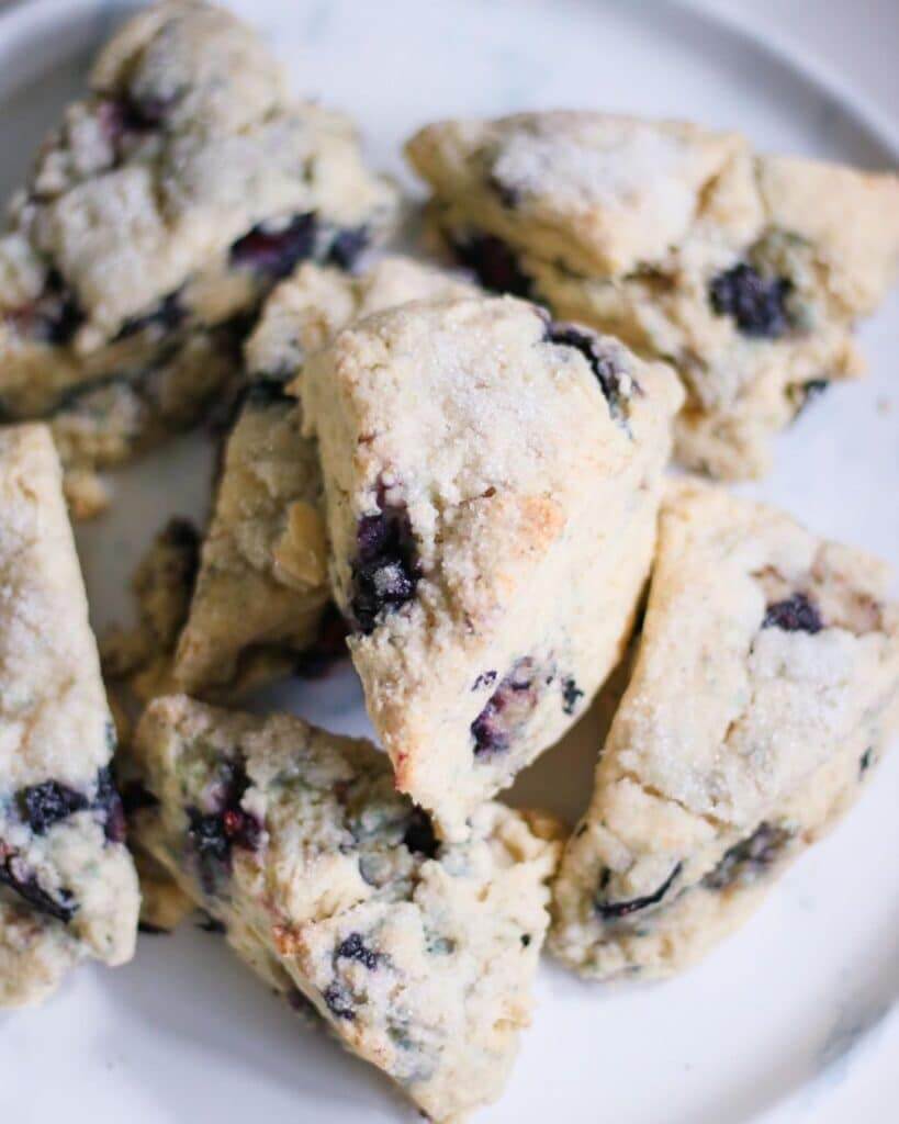 Easy Vegan Blueberry Scones Easy Vegan Blueberry Scones
